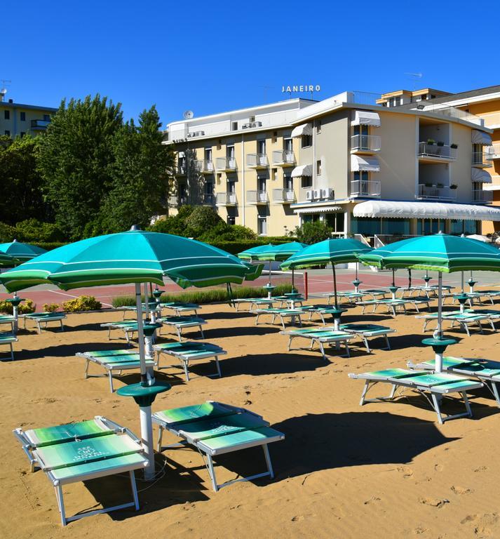 Hotel Janeiro Frontemare 리도 디 예솔로 외부 사진