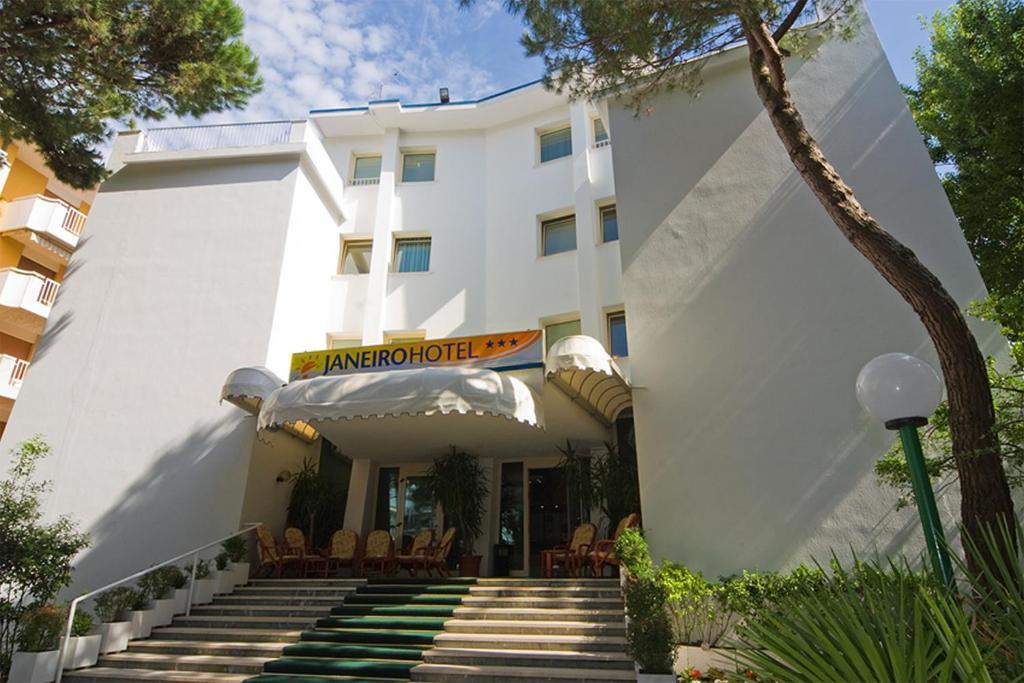 Hotel Janeiro Frontemare 리도 디 예솔로 외부 사진